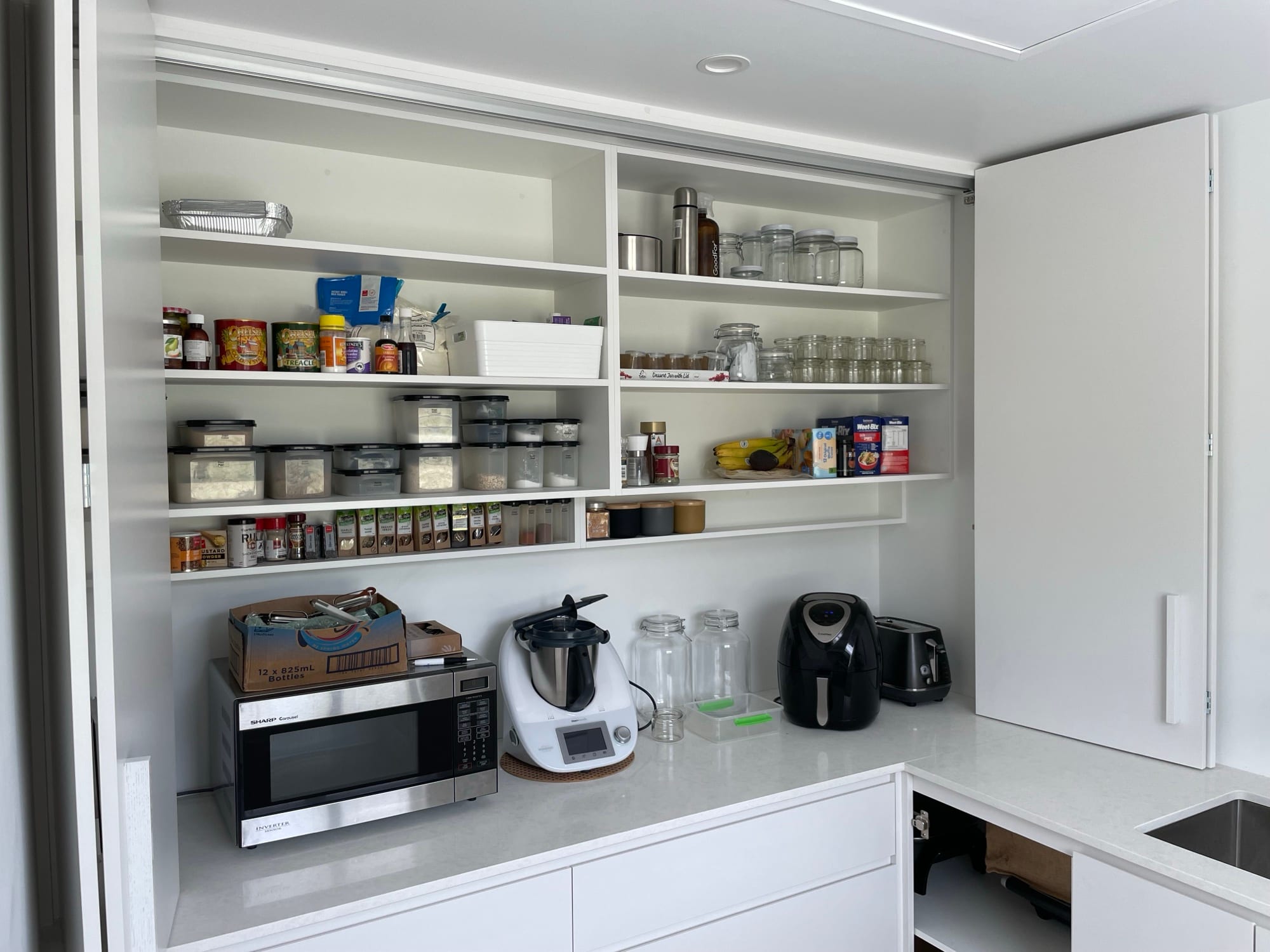 Katikati Family Kitchen — interior detail 9, Kitchen Renovation by The Joinery Edit
